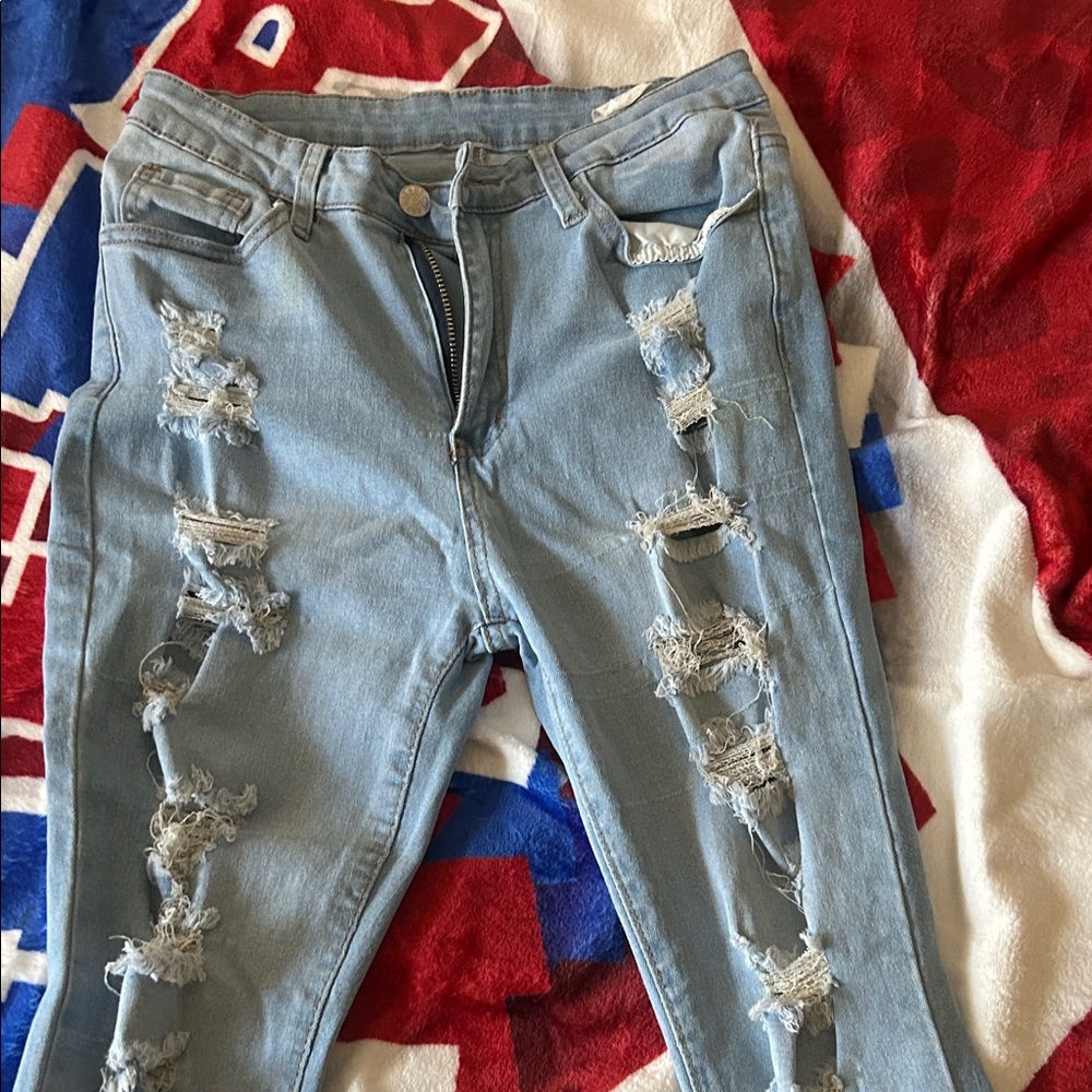 SHEIN Light Blue Ripped Skinny Jeans